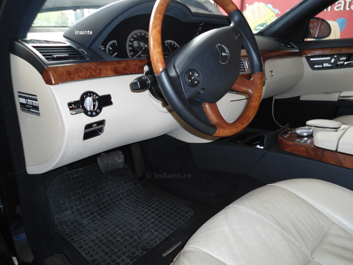 Curatare tapiterie Interior Mercedes